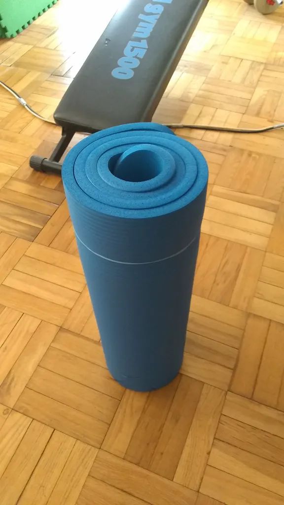 Durable Camping /Exercise Mat from Mountain Warehouse . photo 1