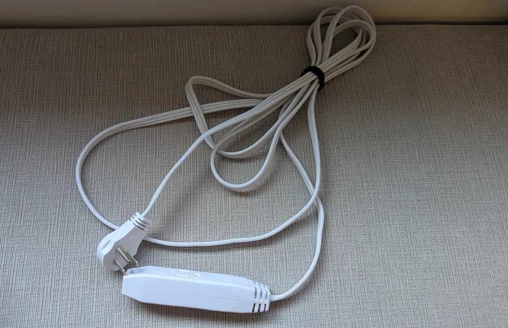 Brand New Prime PF-6S 6-Outlet Power Bar Extension Cord photo 1