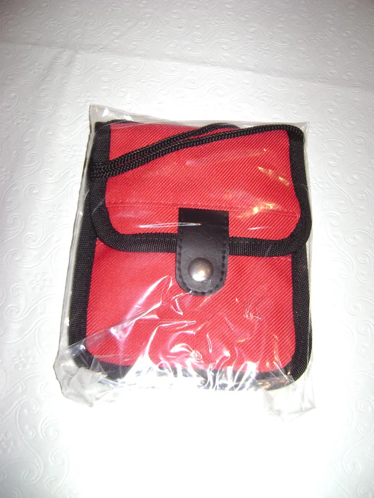 Heys Passport Holder/Shoulder Bag photo 1