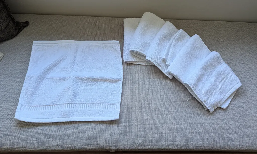 Set of White Washcloths photo 1