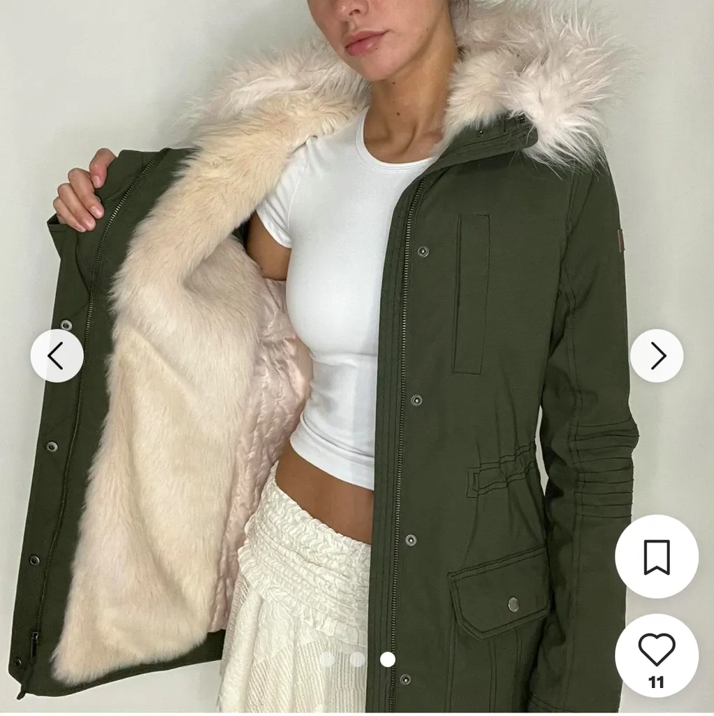 Green Hollister Coat Medium  photo 1