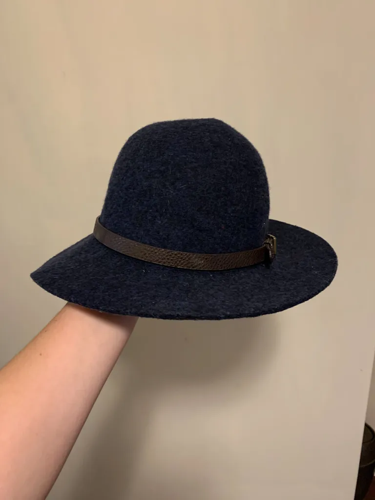 Felt semi-floppy hat photo 1