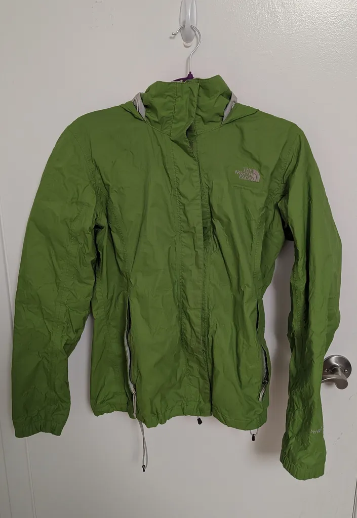 The North Face Green Rain Jacket - Size Women's Medium photo 1