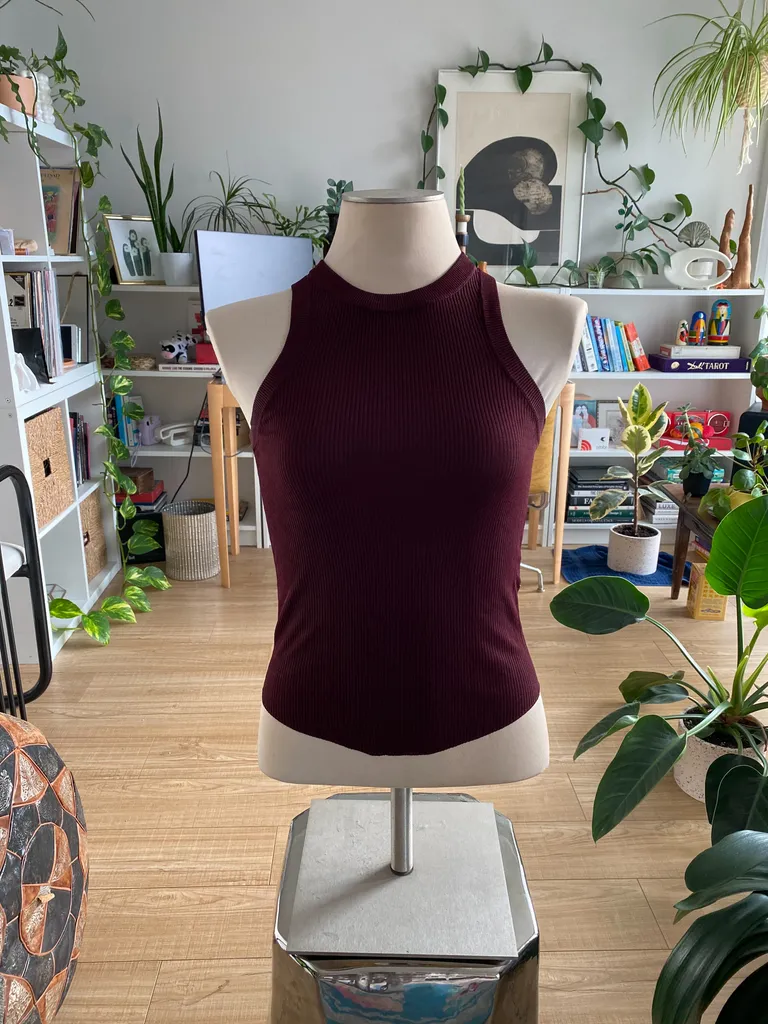 BNWT Zara Maroon Knit Tank (M) photo 1