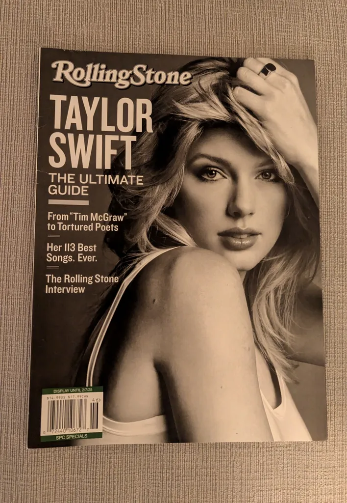 Brand New Rolling Stone Taylor Swift Magazine photo 1