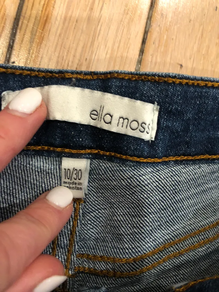 Size 10 jeans  photo 1