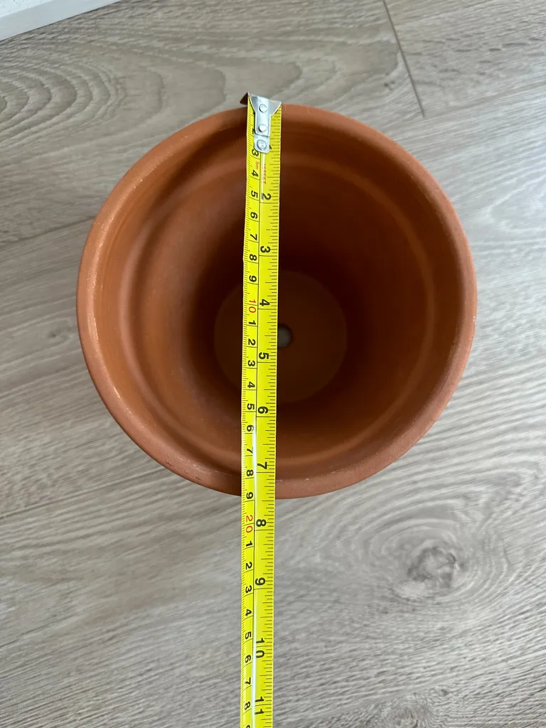 Large Terracotta Pot photo 1