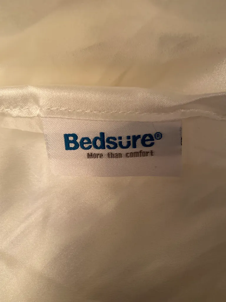 2 king size “satin” pillowcases photo 1