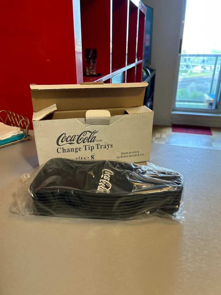 Coca Cola Change Tip Tray Vintage photo 1