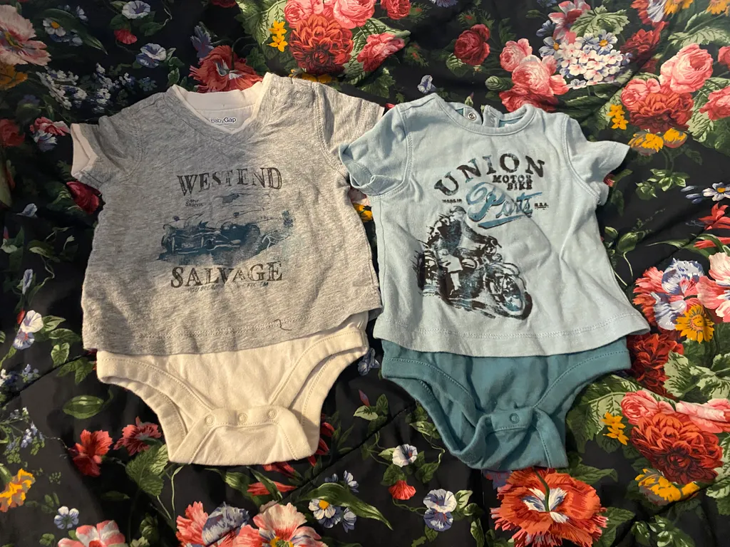 GAP onesies  photo 1