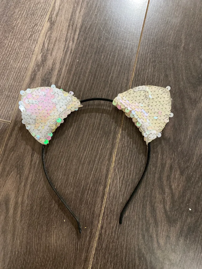 Sparkly cat ear headband photo 1
