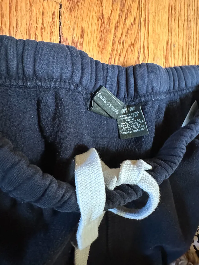 Roots sweatpants  photo 1