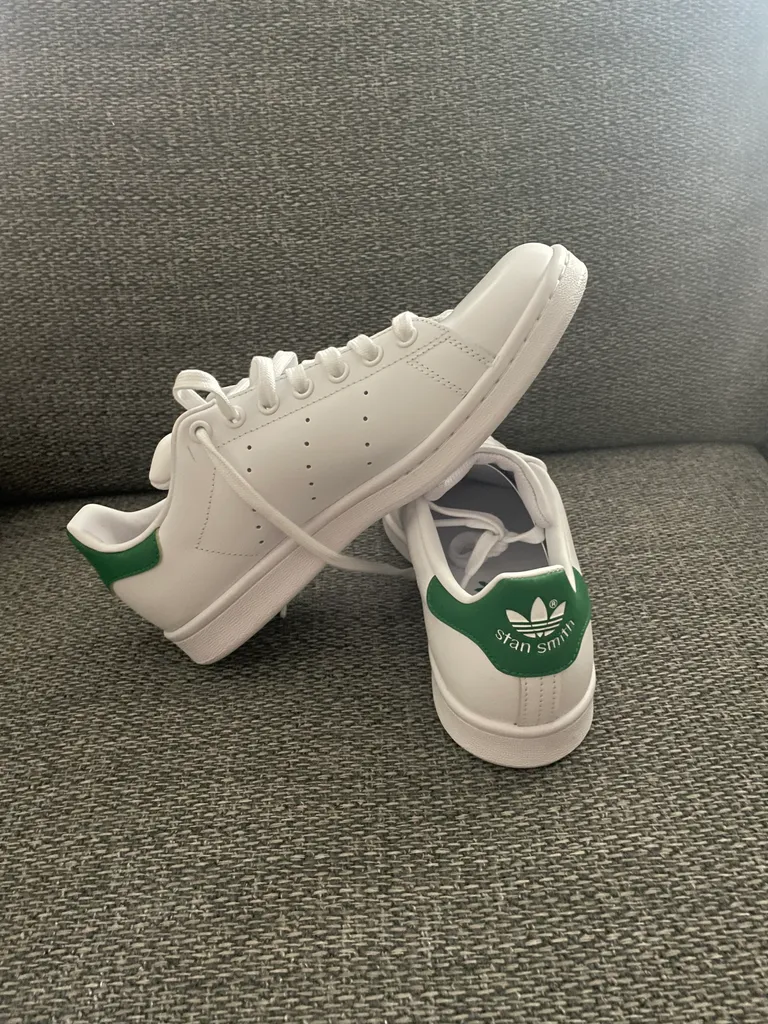 BNIB Stan Smith’s photo 1