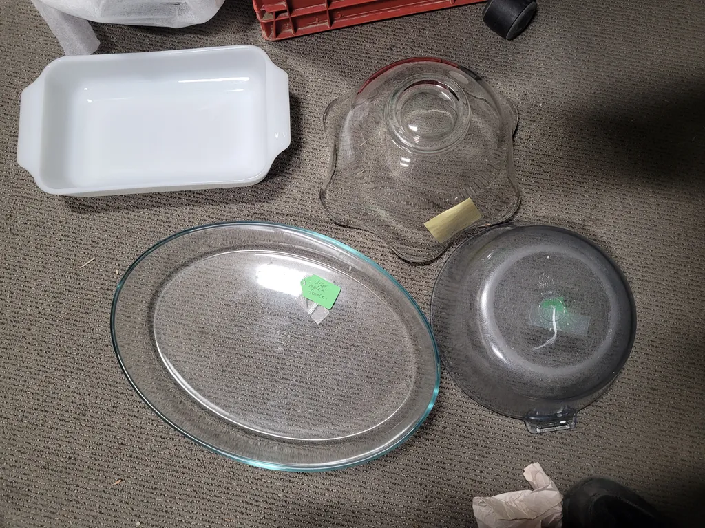 Vintage dishes photo 1