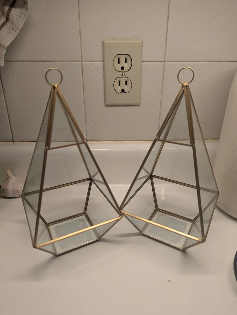 Gold and glass holders photo 1