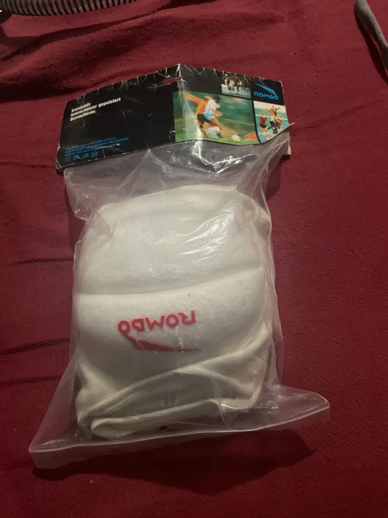 BNIP Knee Pads photo 1