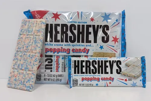HERSHEYS & poppin candy  photo 1