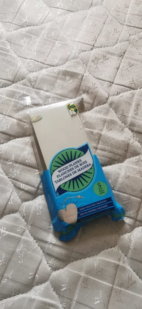 Wooden planks for crafts  photo 1