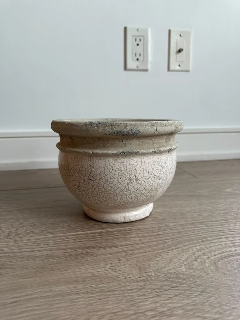 White Decorative Pot photo 1