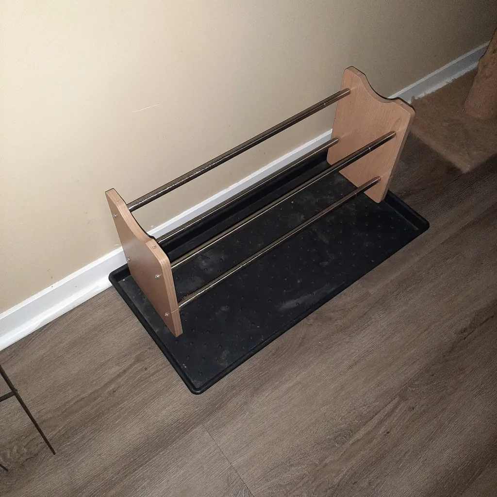 Shoe rack & tray photo 1