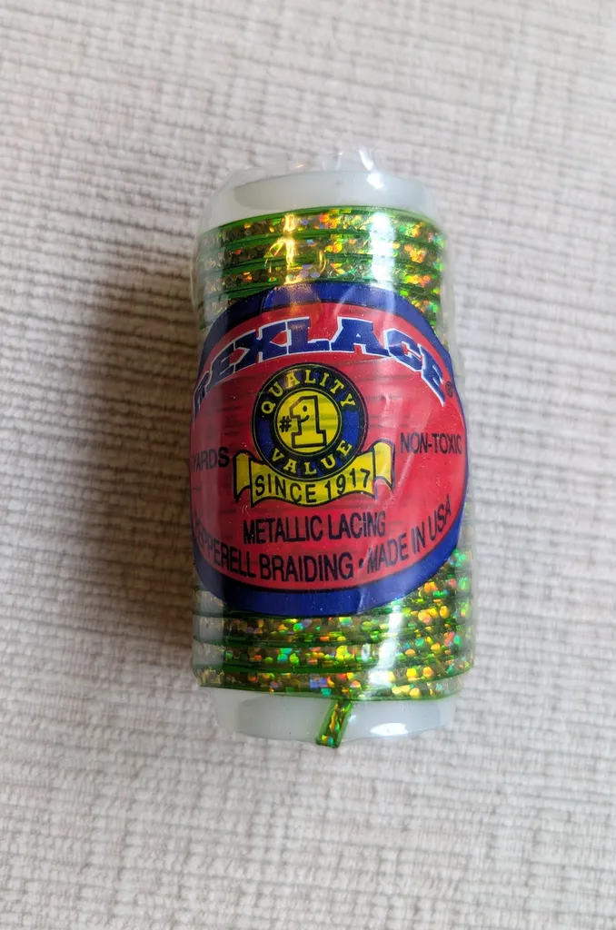 Brand New Pepperell Rexlace Metallic Lacing - Green Holo photo 1