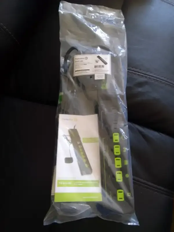 NEW - TrickleStar 7 Outlet Advanced PowerStrip. photo 1