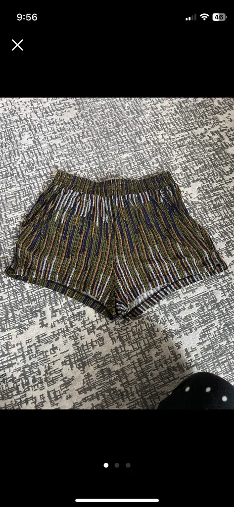 Shorts with pockets photo 1