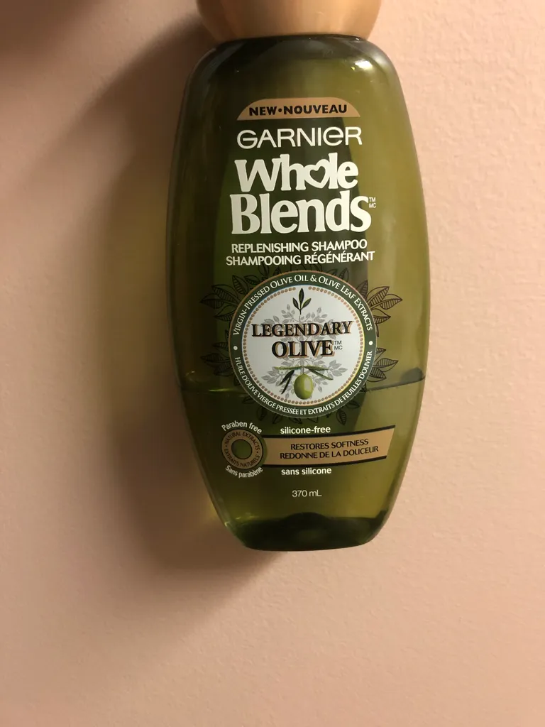 Used shampoo and conditioner  (pending) photo 1