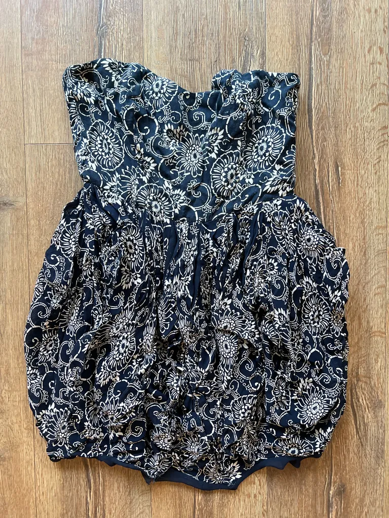 French Connection Structured Tube Bubble Dress - size 8 photo 1