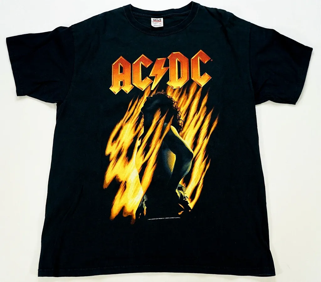 ACDC Vinatge "Bon Fire" T Shrirt Size XL photo 1