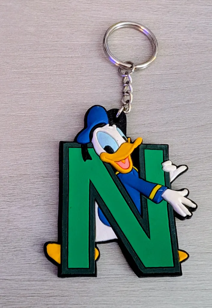 Disney Donald Duck Letter N Keychain photo 1