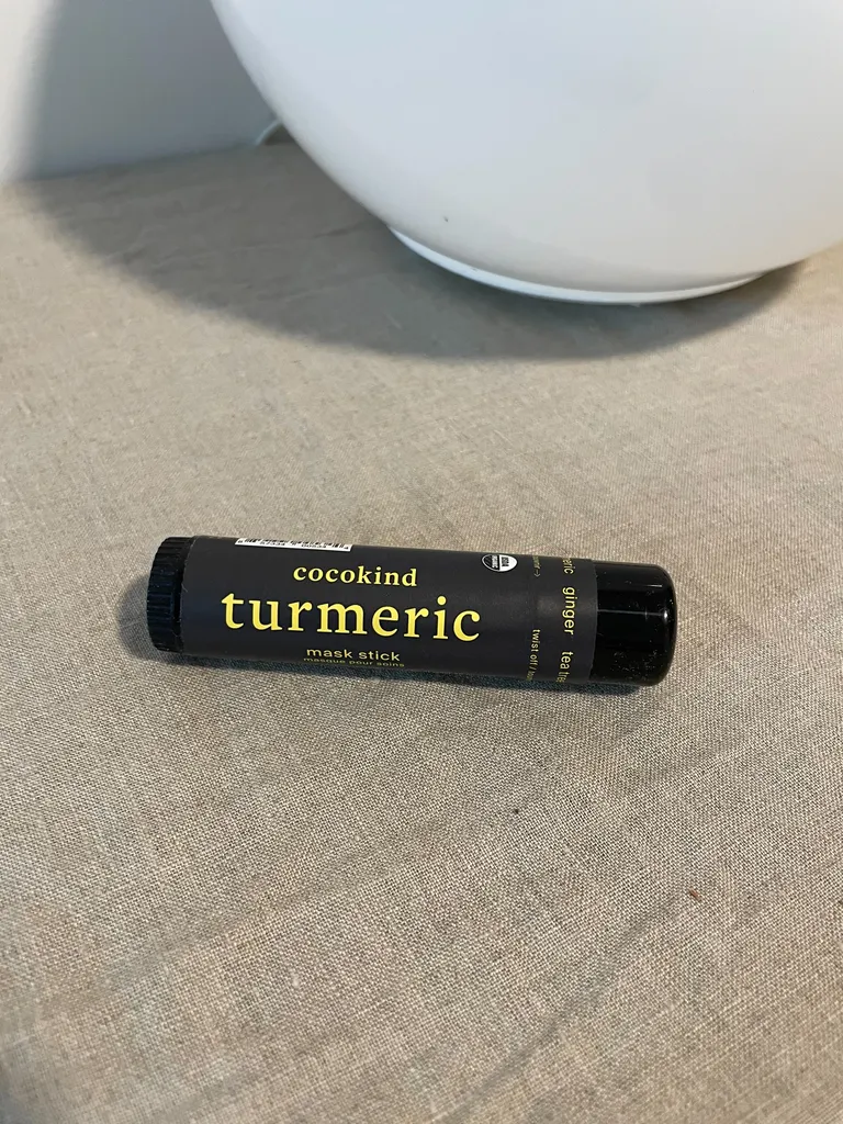 Cocokind turmeric mask photo 1