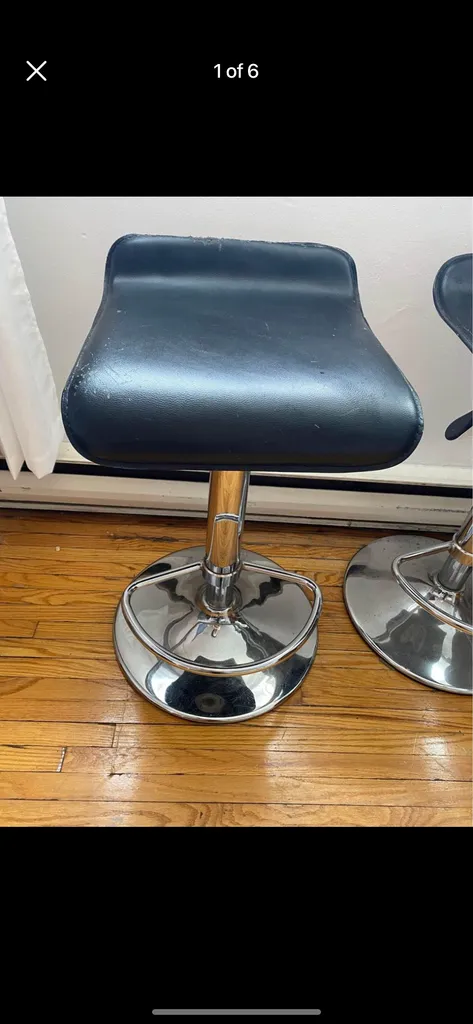 Bar stools - 2 photo 1