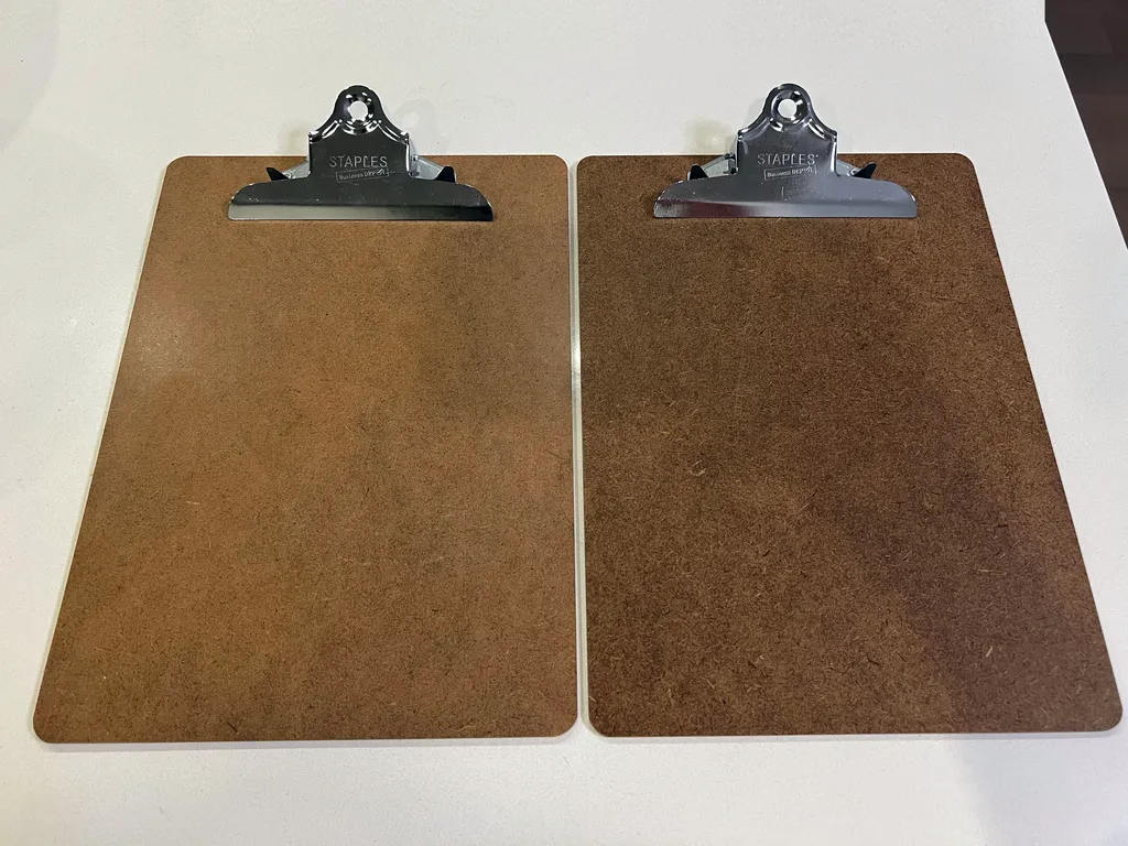 2 Staples Clipboards photo 1