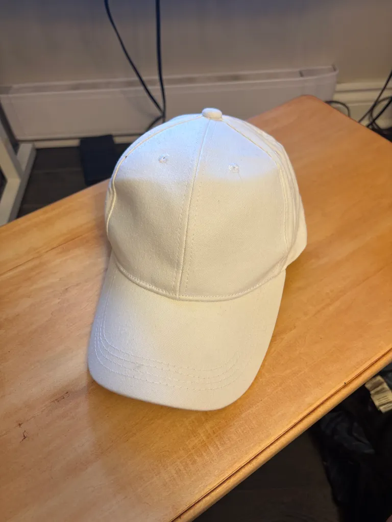 Cap 🧢 Small photo 1