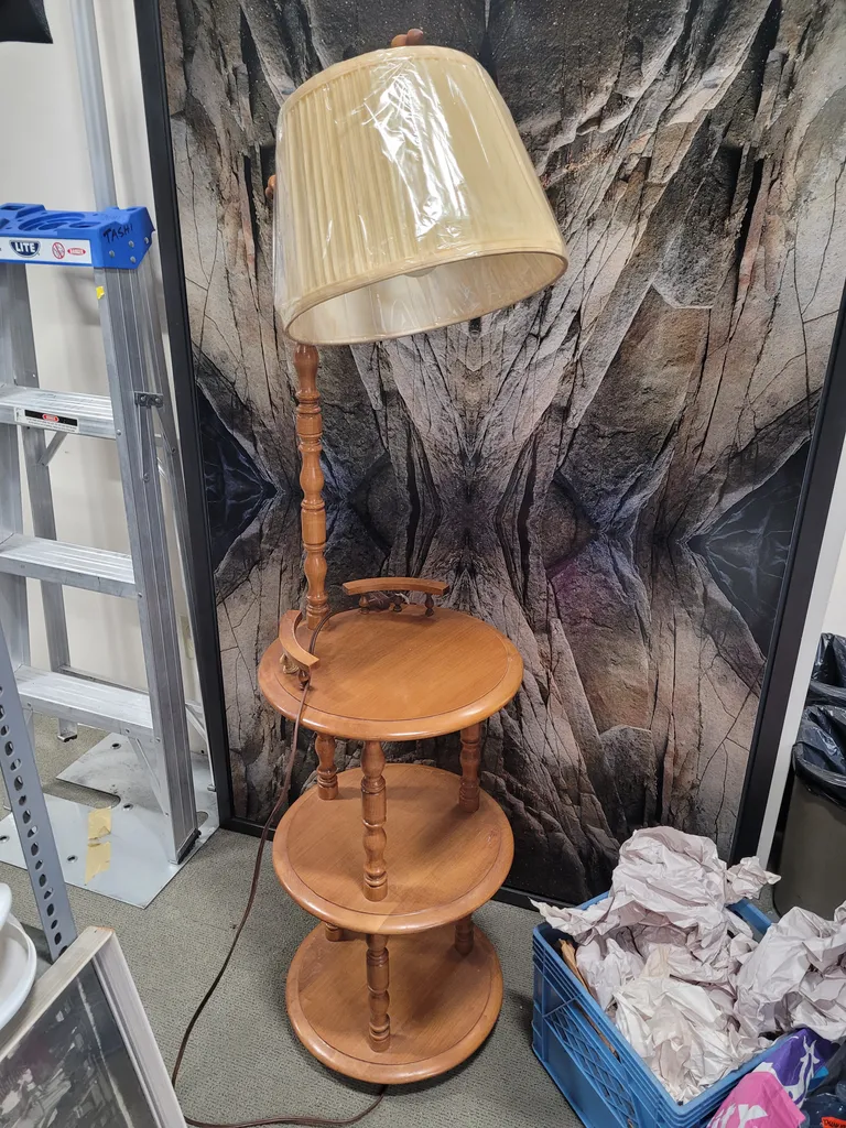 Table lamp shelf combo photo 1