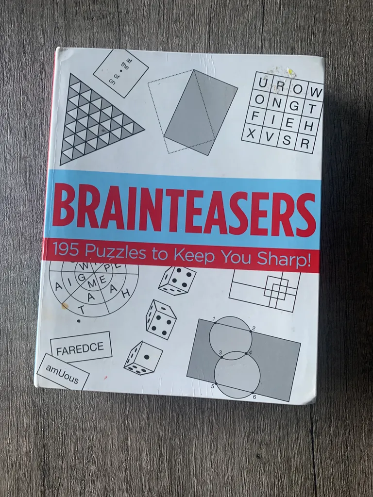 BRAINTEASERS puzzle book photo 1