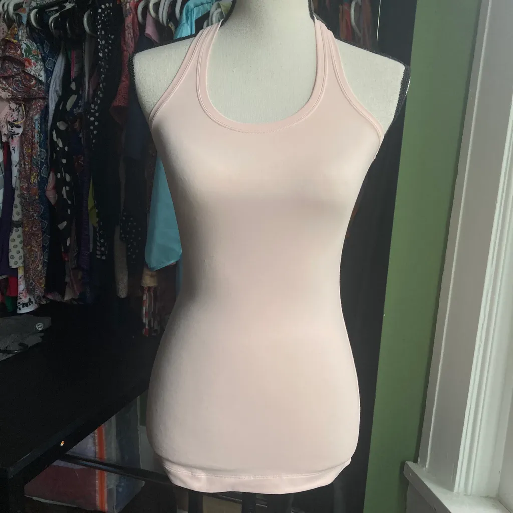 Lululemon tank size 2 photo 1