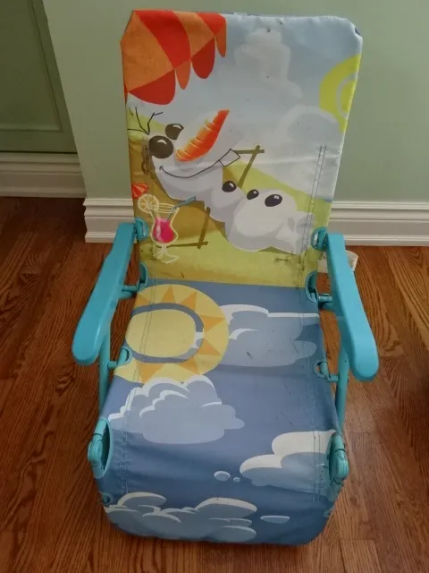 Children's Olaf Beach Chair photo 1