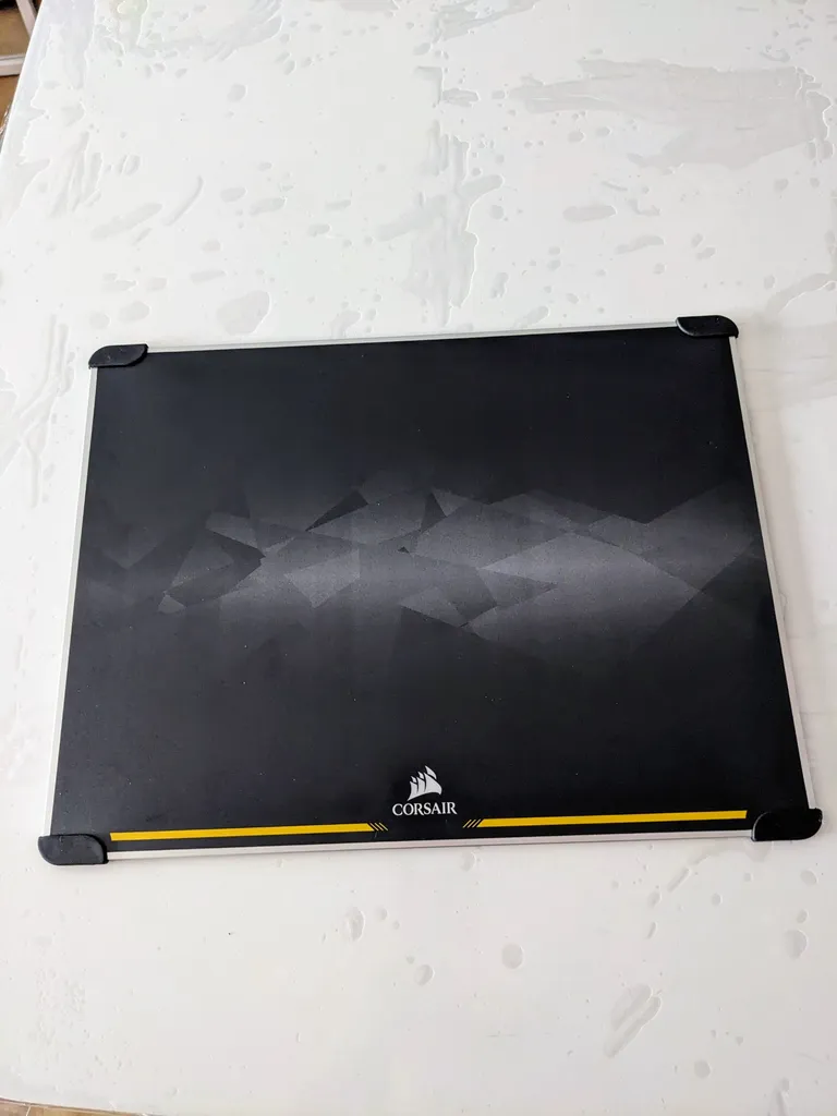 Corsair gaming mouse pad photo 1