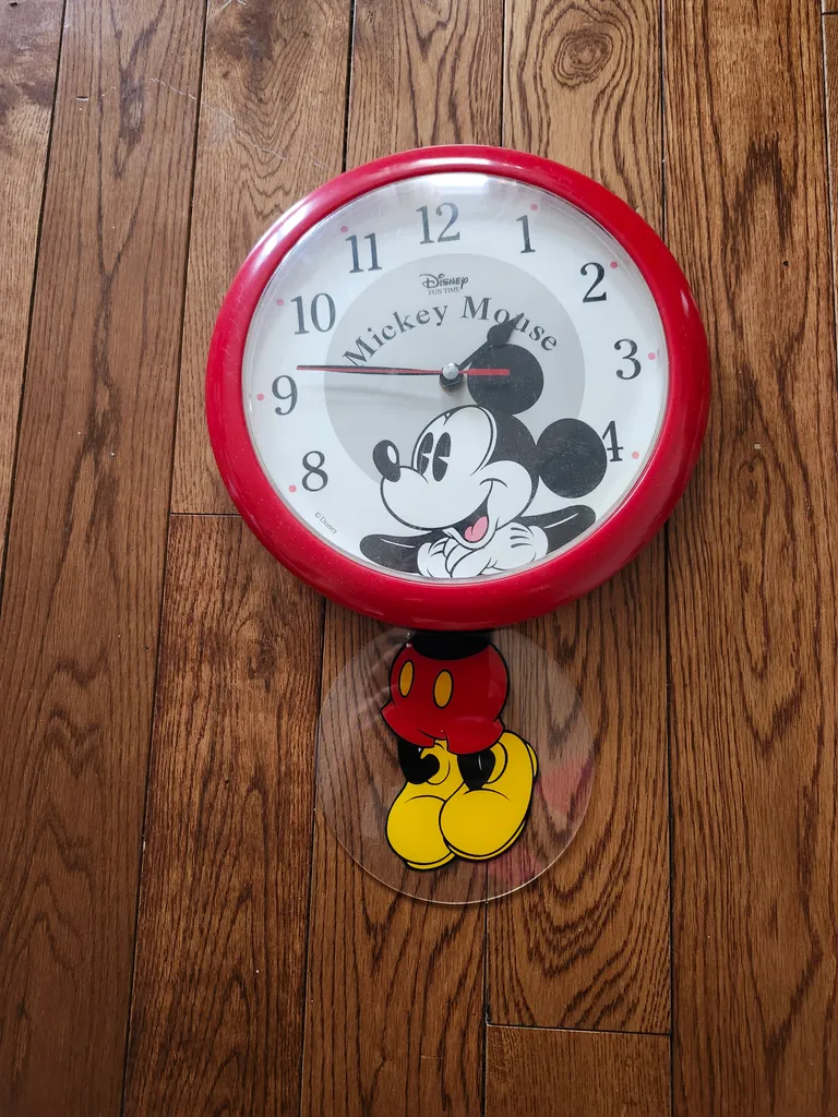 Mickey mouse clock photo 1