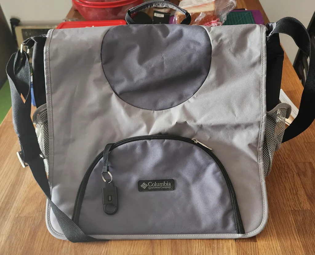 Columbia laptop bag photo 1