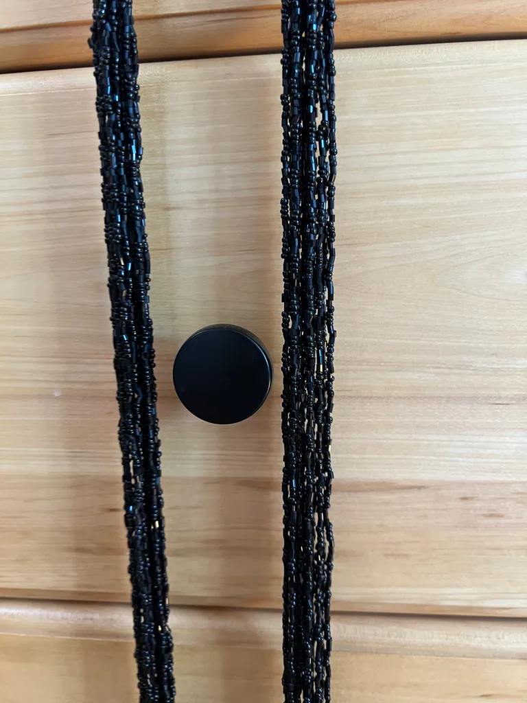 Black Crystal Beaded Open-Ended Necklace photo 1