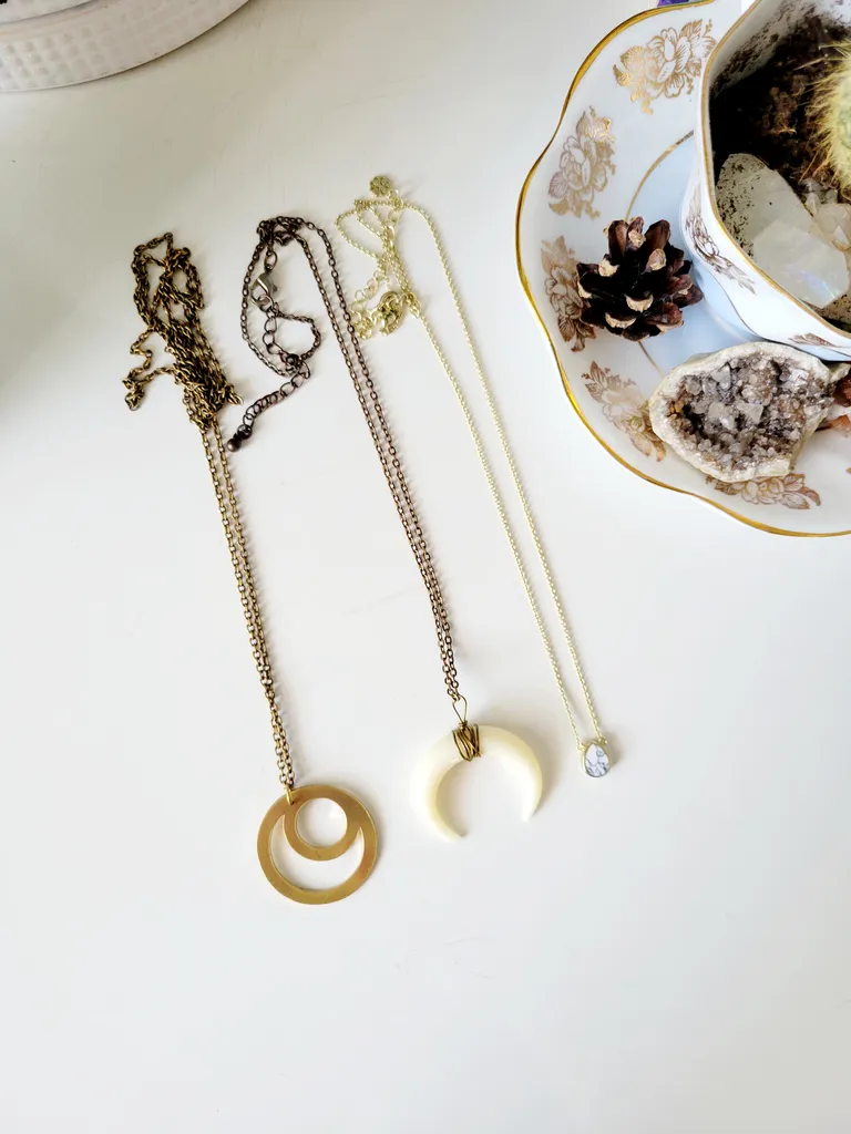 FREE Necklaces photo 1