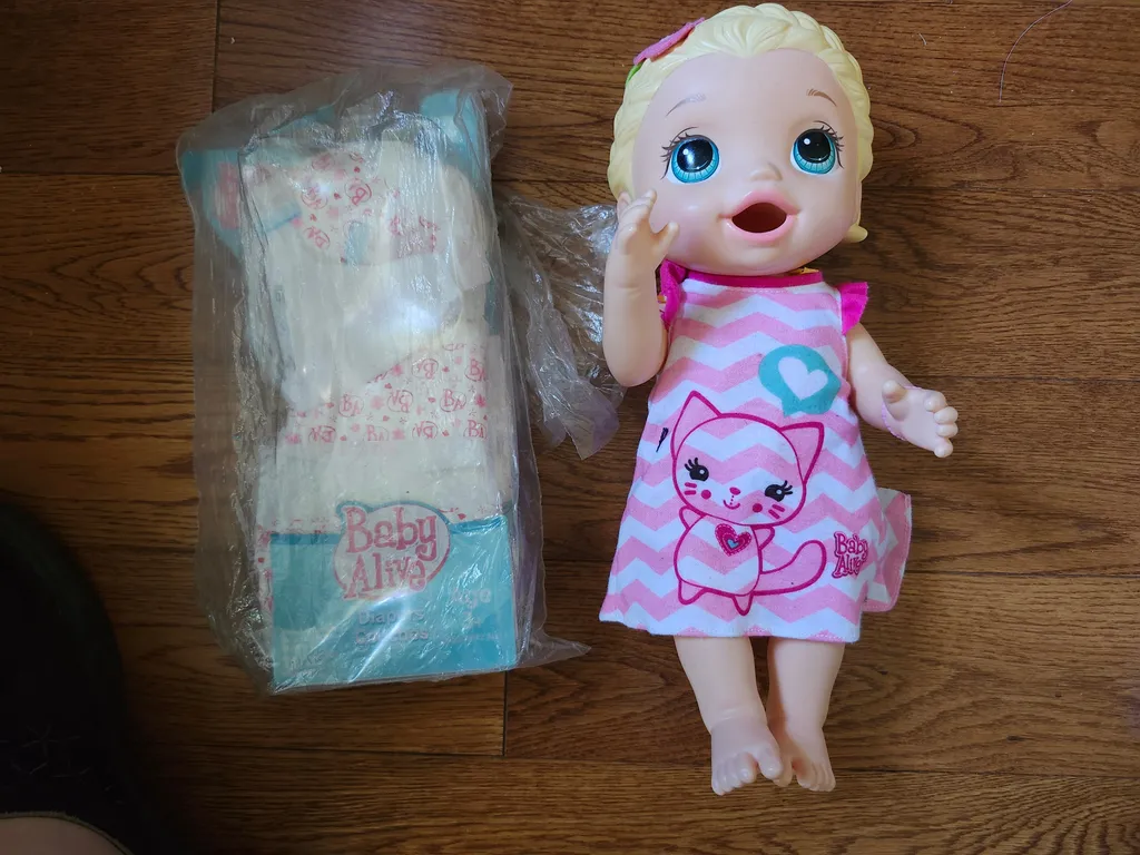 Doll with diapers photo 1