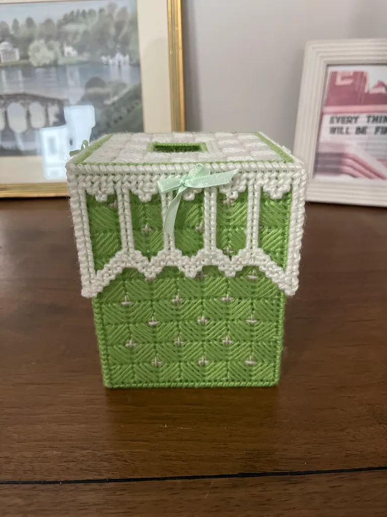 Tissue box holder  photo 1