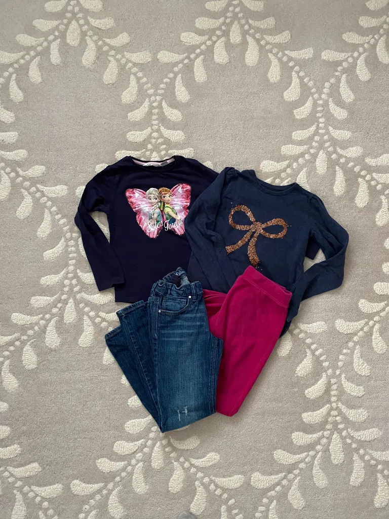 Kids clothing size 6-8 photo 1