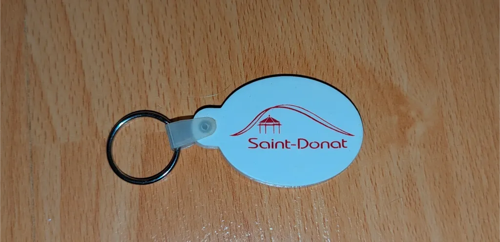 Saint-Donat Keychain photo 1