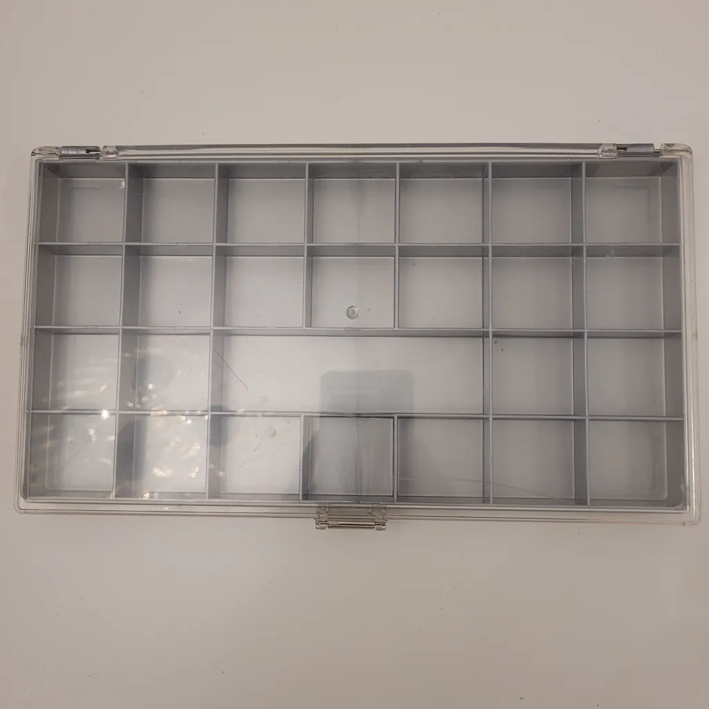 Bead etc Plastic Organizer (H3Z) photo 1