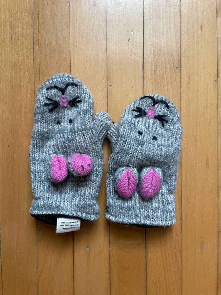 wool bunny mittens 🐰 photo 1